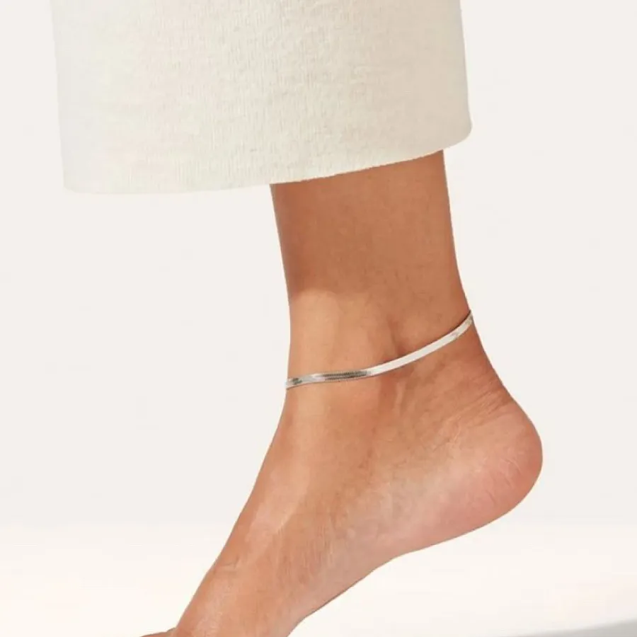 پابند نقره زنانه طرح هرینگبون