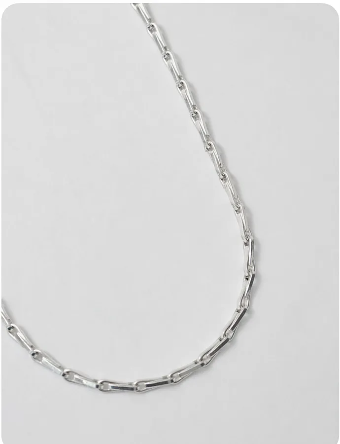 زنجیر نقره زنانه طرح کلیپس کاغذی