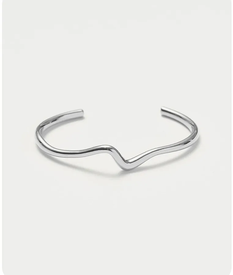 بنگل نقره زنانه طرح پیچ دار