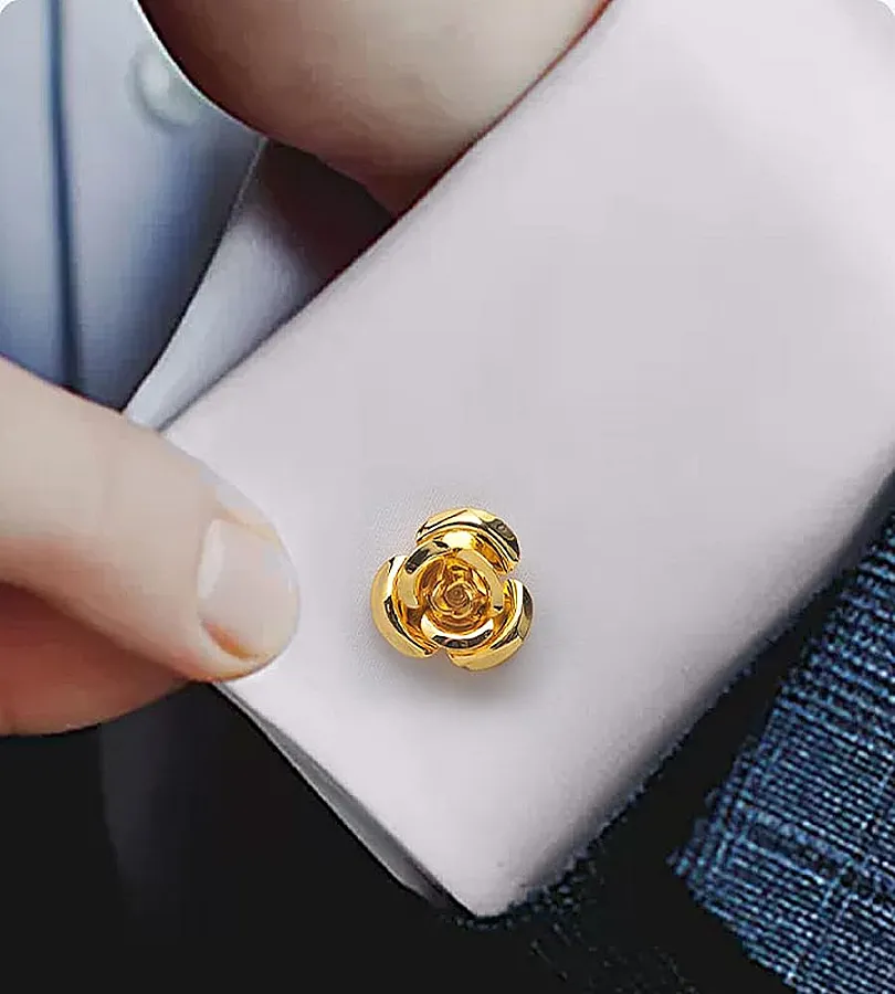 دکمه سردست طلا زنانه طرح گل